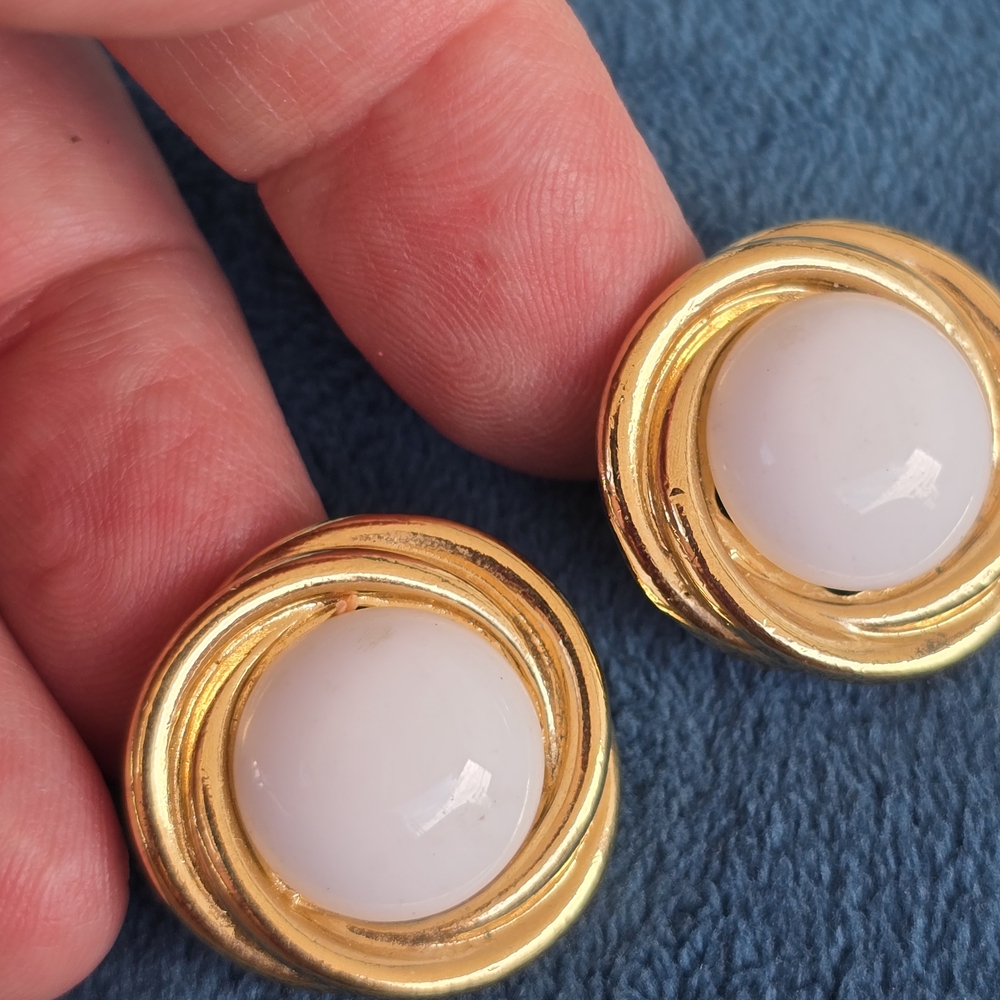 Trifari Gold and Cream Pierced Earrings